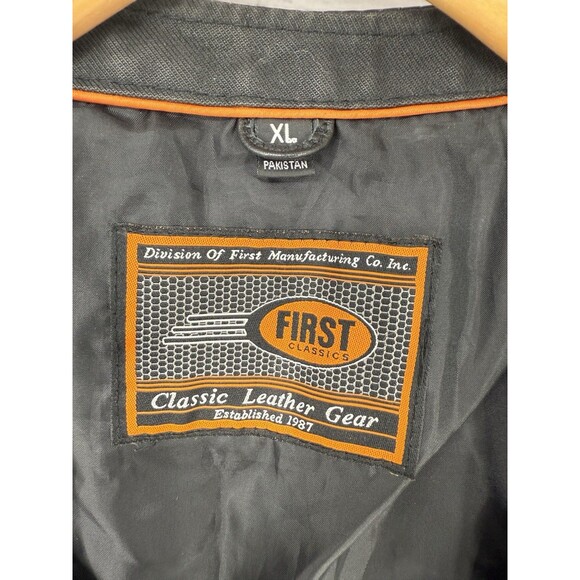 First Classics Women’s black leather side-lace motorcycle vest size XL (16) - Picture 4 of 5